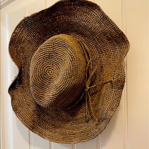 Free People straw hat. NWOT